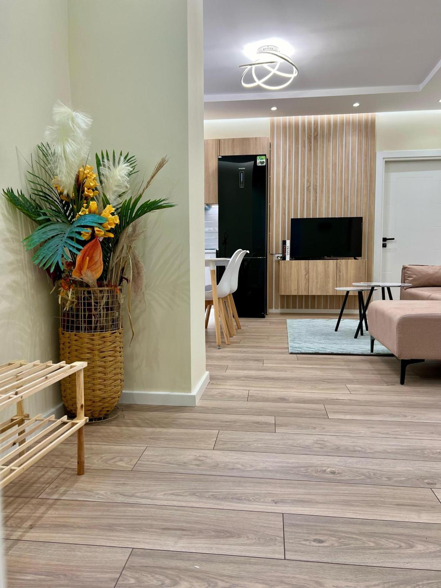 Ferienwohnung Metropolitan Charm: Cozy 1Br In 7Min To Skanderbeg Tirana Exterior foto